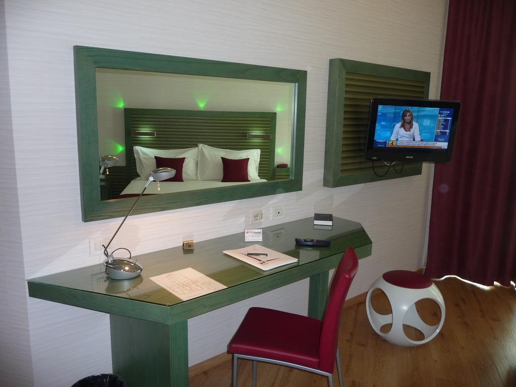 Best Western Ivrea Crystal Palace Banchette D'Ivrea ภายนอก รูปภาพ