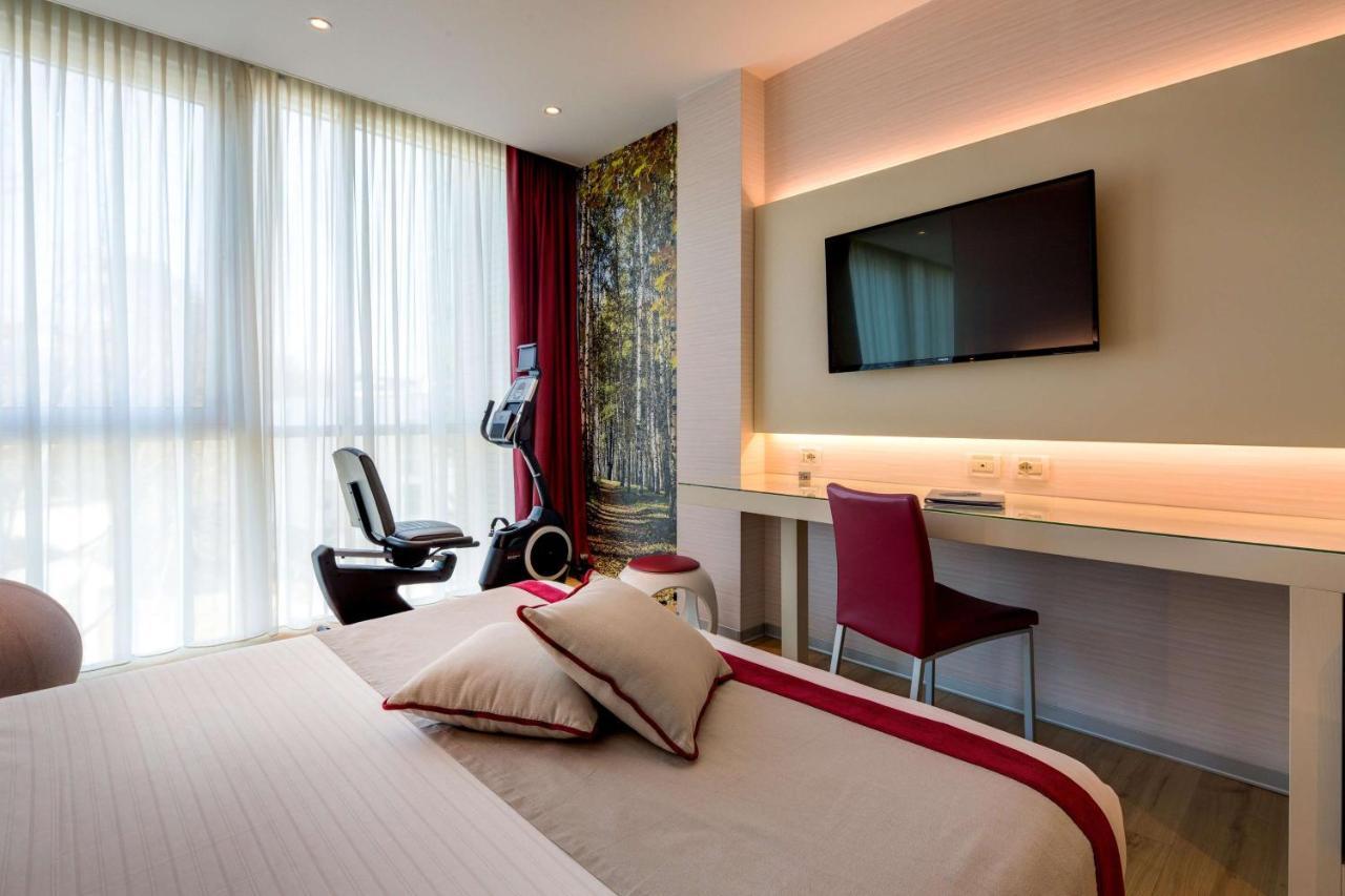 Best Western Ivrea Crystal Palace Banchette D'Ivrea ภายนอก รูปภาพ