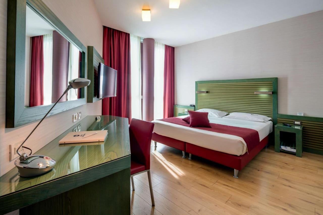 Best Western Ivrea Crystal Palace Banchette D'Ivrea ภายนอก รูปภาพ
