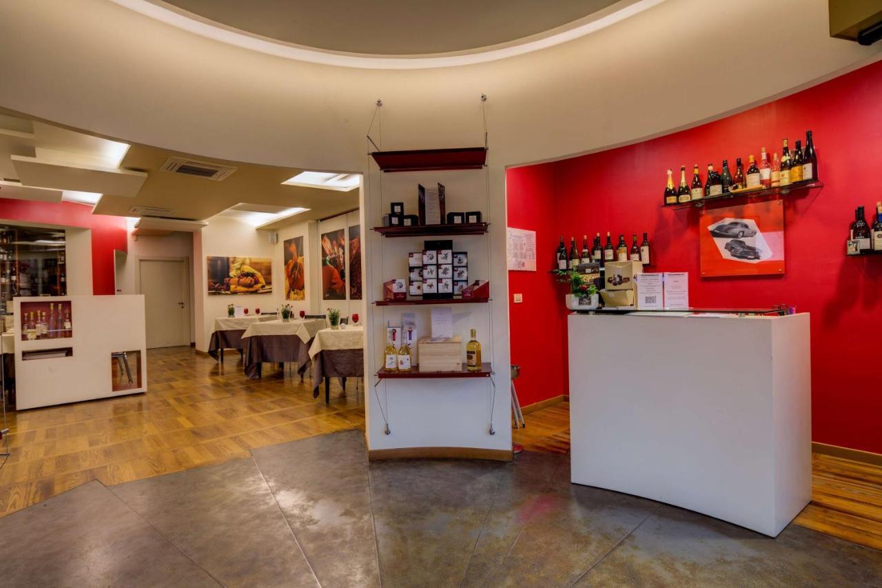 Best Western Ivrea Crystal Palace Banchette D'Ivrea ภายนอก รูปภาพ