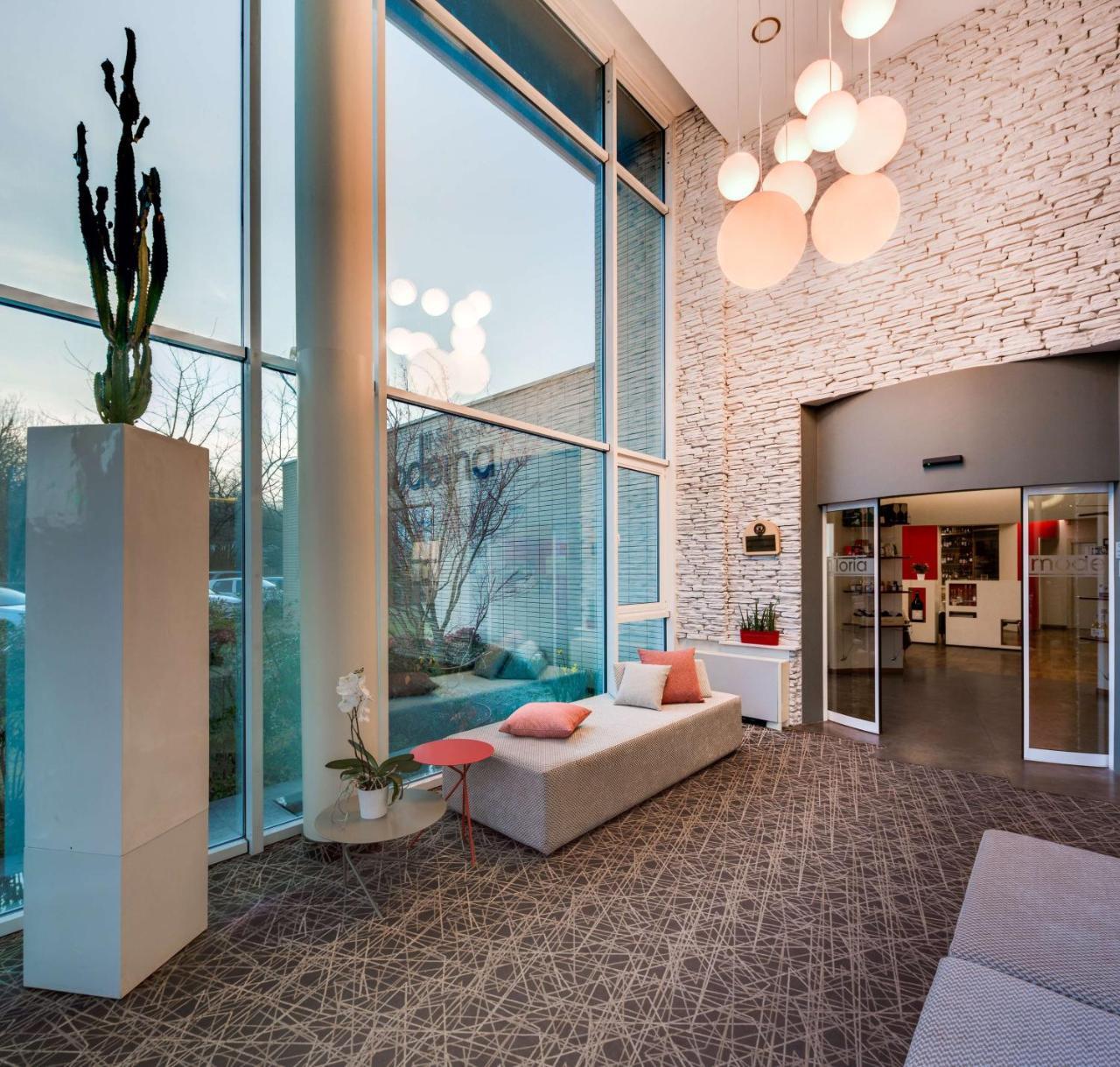 Best Western Ivrea Crystal Palace Banchette D'Ivrea ภายนอก รูปภาพ